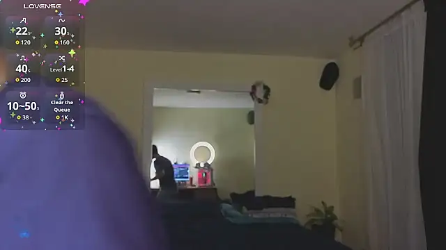 cameron cum online show from April 9, 2026, 10:09 am