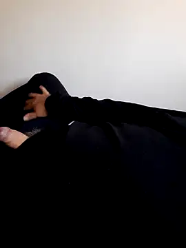 Snapshot of bluangelo chatting on January 12, 2025, 1:58 pm bluangelo online show from January 12, 2025, 1:58 pm