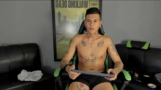 jamesinked  online show from December 28, 2024, 9:51 pm