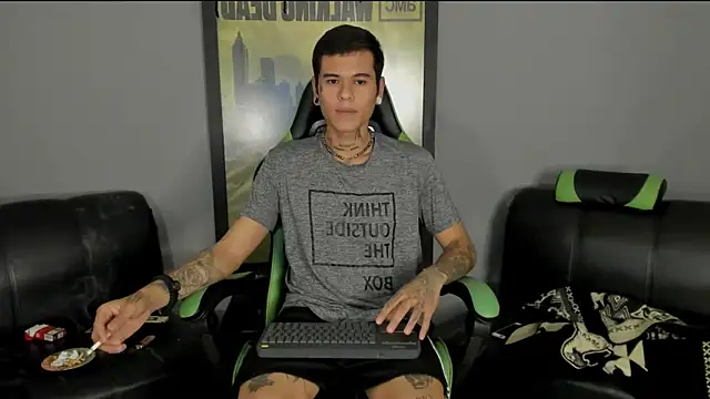 jamesinked  online show from February 25, 2025, 8:30 pm