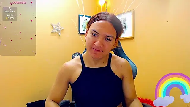 aslyhernandez 7 online show from March 18, 2025, 11:52 am