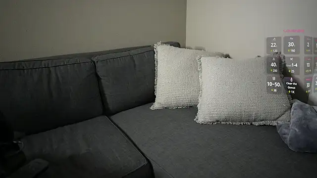 Snapshot of B_The_Creator_X chatting on December 9, 2024, 3:40 am B The Creator X online show from December 9, 2024, 3:40 am