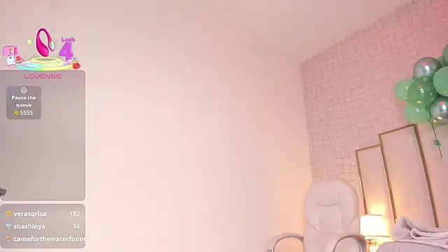 Snapshot of Victoriaa_millers chatting on March 21, 2025, 6:16 am Victoriaa millers online show from March 21, 2025, 6:16 am