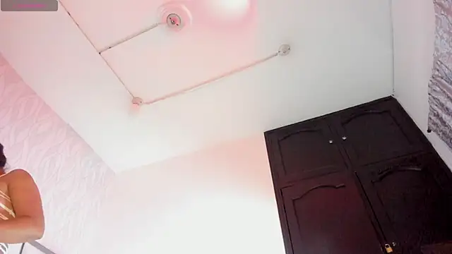 Snapshot of Victoriaa_millers chatting on January 11, 2026, 7:19 pm Victoriaa millers online show from January 11, 2026, 7:19 pm