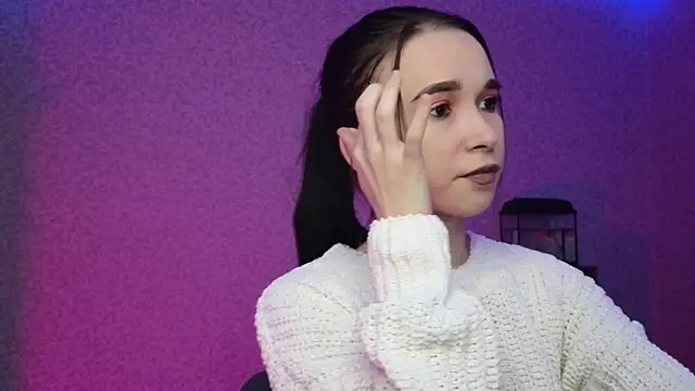 LilithStrangfor online show from April 22, 2026, 10:22 pm