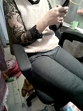 Snapshot of Fuckmehard2xx chatting on December 17, 2024, 10:32 pm Fuckmehard2xx online show from December 17, 2024, 10:32 pm