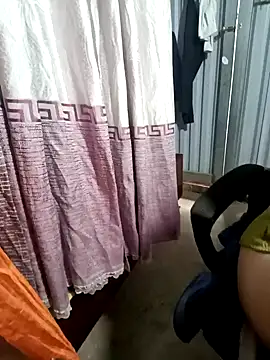 Snapshot of Fuckmehard2xx chatting on January 8, 2025, 2:14 am Fuckmehard2xx online show from January 8, 2025, 2:14 am