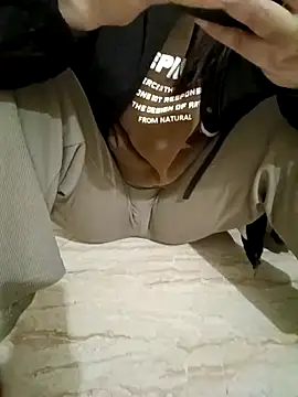 Snapshot of Fuckmehard2xx chatting on January 10, 2025, 10:39 am Fuckmehard2xx online show from January 10, 2025, 10:39 am