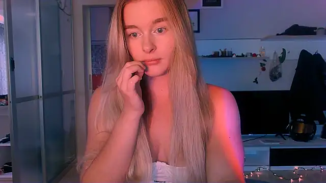 Snapshot of Eva_Jaya chatting on September 17, 2025, 4:58 am Eva Jaya online show from September 17, 2025, 4:58 am