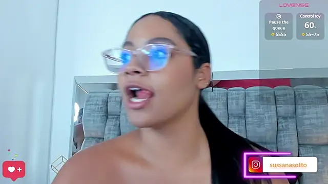 SussiSotto online show from March 12, 2025, 5:38 pm