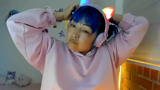 Snapshot of Shaddycute_ chatting on October 26, 2025, 4:46 pm Shaddycute online show from October 26, 2025, 4:46 pm