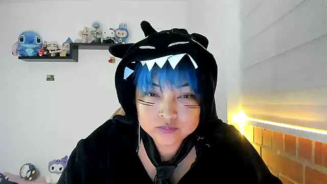 Snapshot of Shaddycute_ chatting on November 25, 2025, 1:49 am Shaddycute online show from November 25, 2025, 1:49 am