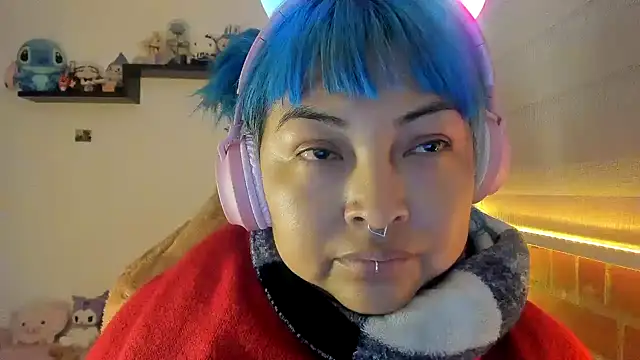 Snapshot of Shaddycute_ chatting on December 22, 2025, 1:08 pm Shaddycute online show from December 22, 2025, 1:08 pm