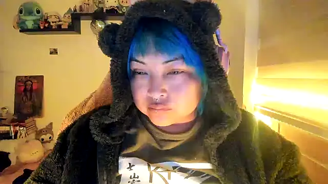 Snapshot of Shaddycute_ chatting on January 9, 2026, 12:57 am Shaddycute online show from January 9, 2026, 12:57 am