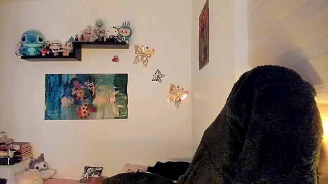 Snapshot of Shaddycute_ chatting on February 3, 2026, 12:10 pm Shaddycute online show from February 3, 2026, 12:10 pm