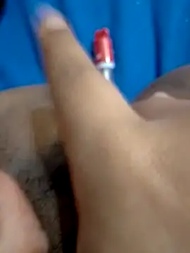 L-LOVE online show from March 4, 2025, 9:54 pm