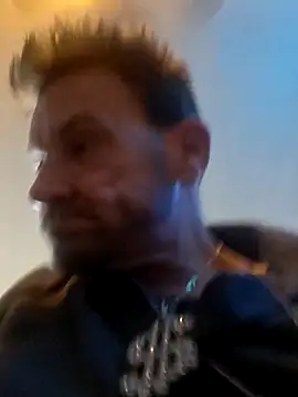 gettinit2wice online show from December 4, 2025, 11:02 pm