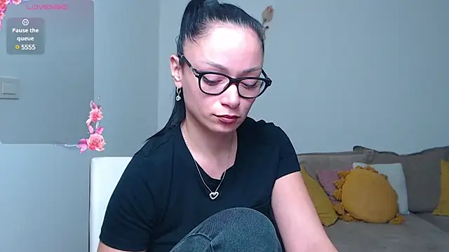 BabySerene online show from February 11, 2025, 6:08 am