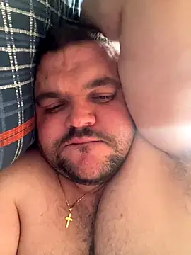 Snapshot of Mikey-HH chatting on November 8, 2025, 12:27 pm Mikey-HH online show from November 8, 2025, 12:27 pm
