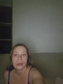 katiestevens online show from December 22, 2025, 10:51 pm