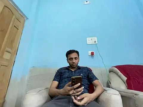 Maalsexy22 online show from April 23, 2026, 9:08 am