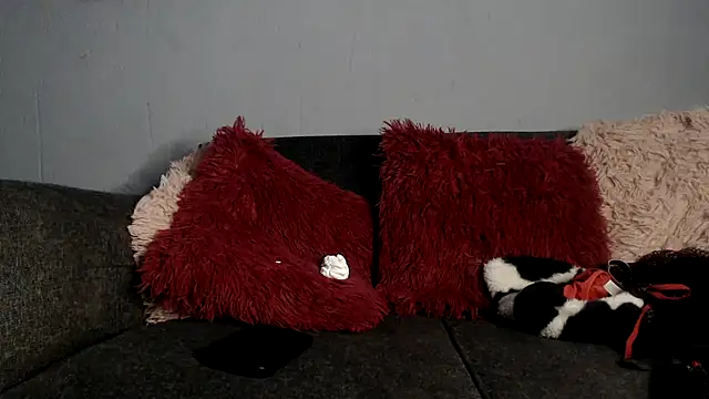 hoittytoittyxx online show from November 23, 2025, 6:08 pm