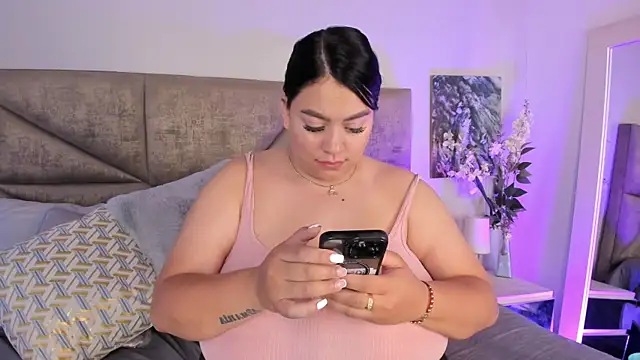 Snapshot of Salomesimos1 chatting on January 23, 2025, 11:15 pm Salomesimos1 online show from January 23, 2025, 11:15 pm