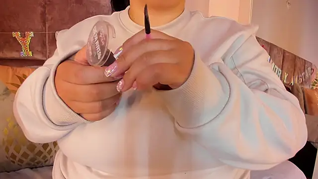 Snapshot of Salomesimos1 chatting on February 16, 2025, 12:21 pm Salomesimos1 online show from February 16, 2025, 12:21 pm