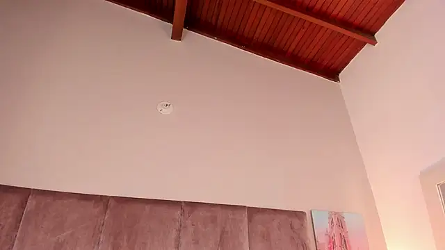 Snapshot of Salomesimos1 chatting on February 26, 2025, 12:27 am Salomesimos1 online show from February 26, 2025, 12:27 am