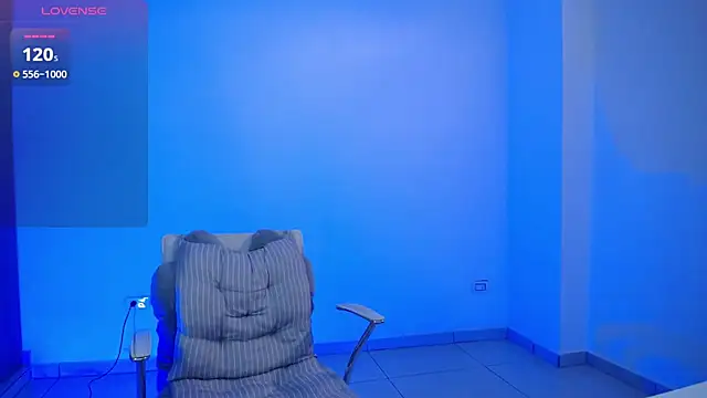 candydowson1 online show from September 18, 2025, 3:36 pm