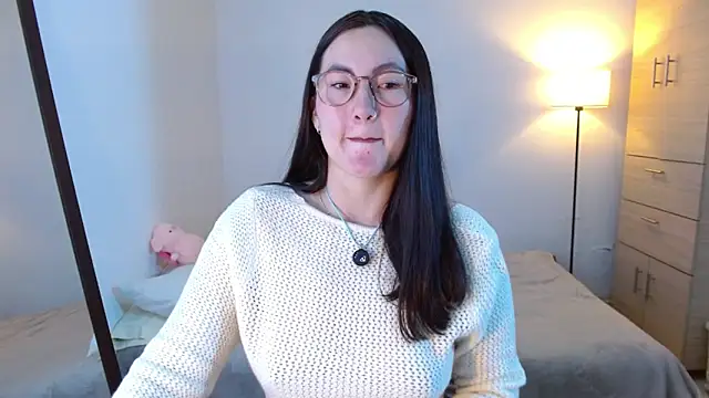 Snapshot of Elle_Lee_ chatting on March 29, 2026, 5:29 am Elle Lee online show from March 29, 2026, 5:29 am