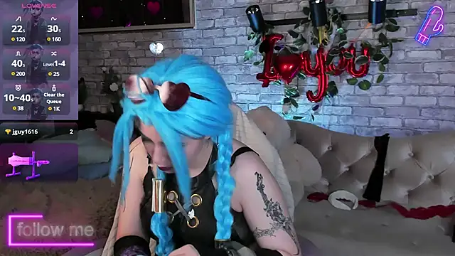 Snapshot of Alex_Howell chatting on February 13, 2025, 2:23 am Alex Howell online show from February 13, 2025, 2:23 am