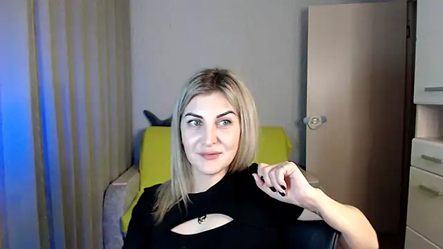 Amelia Harper online show from December 25, 2024, 6:19 pm