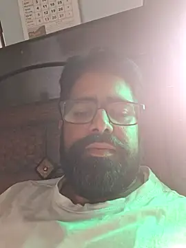 Snapshot of bewolf_17 chatting on September 16, 2025, 9:10 am bewolf 17 online show from September 16, 2025, 9:10 am
