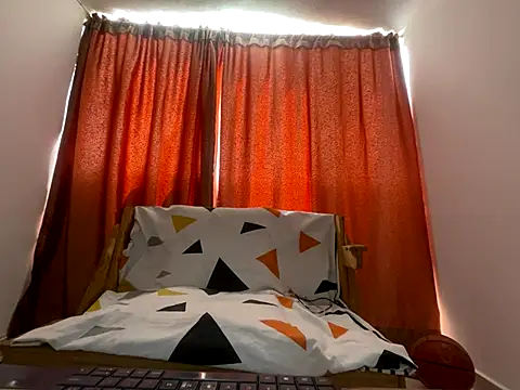 Malkon Big online show from December 3, 2025, 3:54 pm