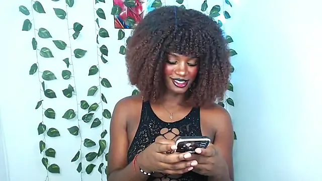 stefanny hot03 online show from April 18, 2026, 7:58 pm