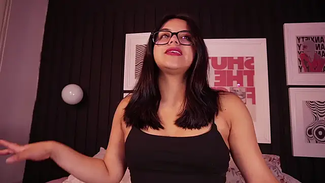 Snapshot of Sophia_wilsonn_ chatting on February 21, 2026, 10:38 am Sophia wilsonn online show from February 21, 2026, 10:38 am