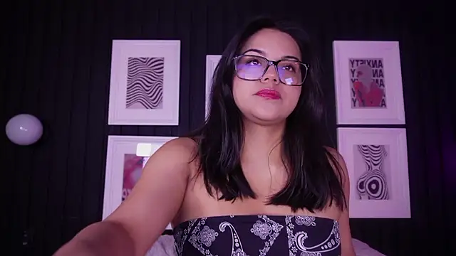 Sophia wilsonn  online show from March 3, 2026, 10:54 am