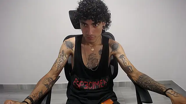 Snapshot of present_the_magic chatting on February 27, 2025, 6:50 am present the magic online show from February 27, 2025, 6:50 am