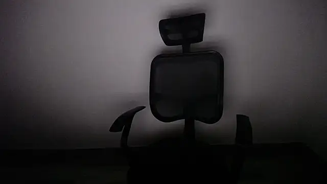 Snapshot of present_the_magic chatting on February 27, 2025, 11:26 pm present the magic online show from February 27, 2025, 11:26 pm