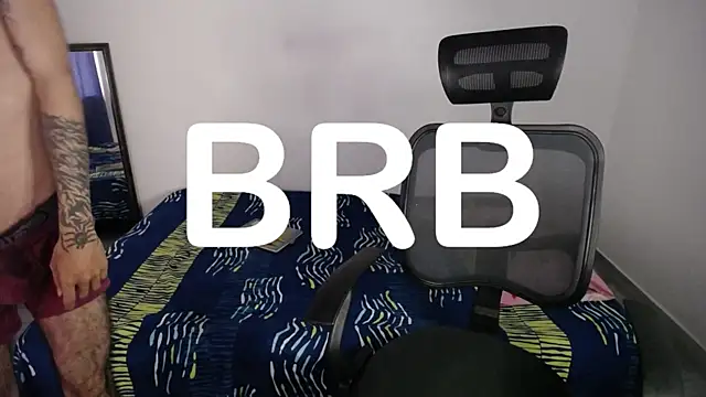 Snapshot of present_the_magic chatting on November 22, 2025, 3:11 pm present the magic online show from November 22, 2025, 3:11 pm