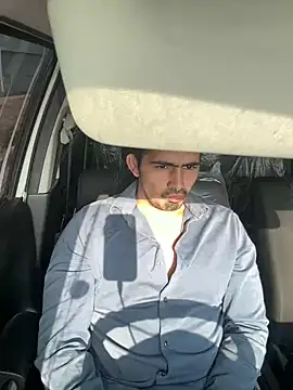 shivani0999 online show from March 3, 2026, 3:34 am