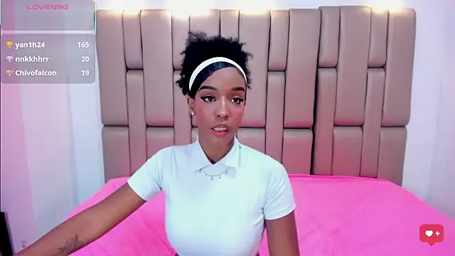 Georgis  online show from December 2, 2025, 7:53 pm