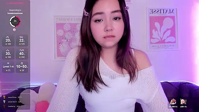 Fluffy Rose online show from January 17, 2025, 5:00 am