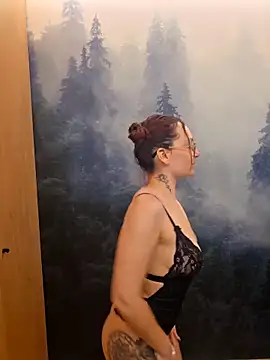 ladoucedu34 online show from March 22, 2026, 3:26 pm