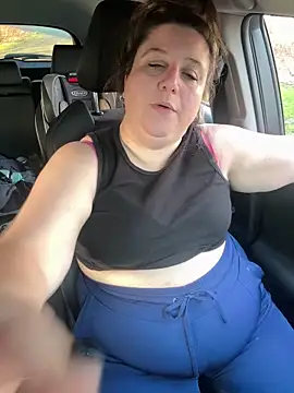 Vanilla-Cakebaum online show from April 13, 2026, 10:37 pm