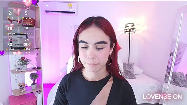 gabriiellaa   online show from February 21, 2025, 7:10 pm