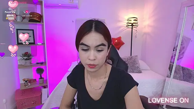 gabriiellaa   online show from March 3, 2025, 8:00 pm