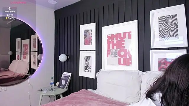 Snapshot of Kayla_stern_ chatting on November 12, 2025, 7:35 pm Kayla stern online show from November 12, 2025, 7:35 pm