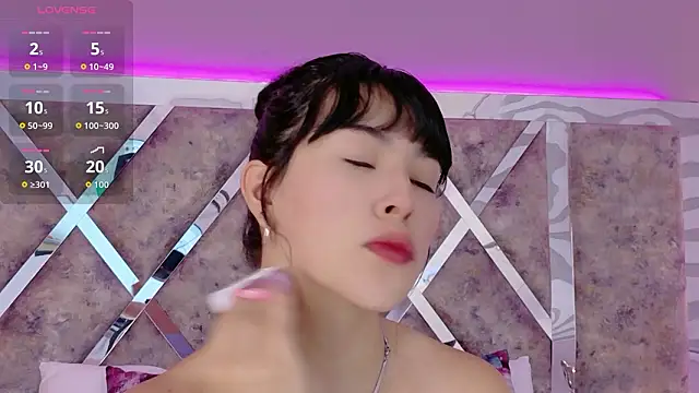 Susa1userma  online show from February 3, 2026, 11:15 am